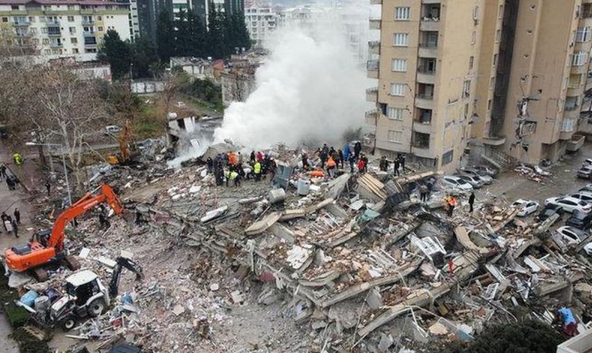 Japon deprem uzmanı uyardı! Beklenen büyük İstanbul depremi için olası bir tarih verdi