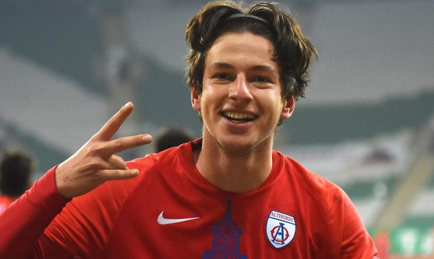Trabzonspor Altınordu'dan Enis Destan'ı Transfer Etmek İstiyor!