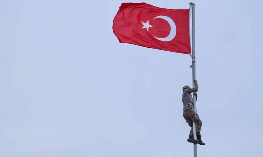 Kars'ta Beş Yıldır Şehitler Anısına Dev Türk Bayrağı Dalgalandırılıyor