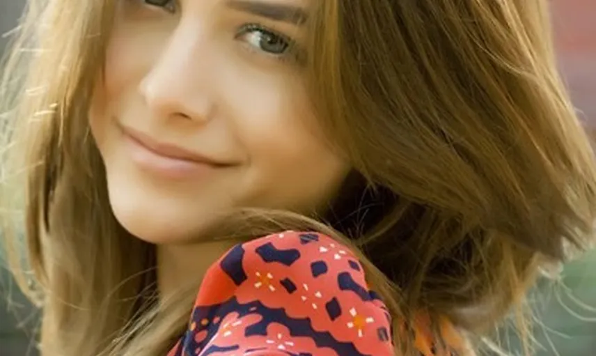 Ezgi Asaroğlu Fotoğrafları - Ezgi Asaroğlu Resimleri