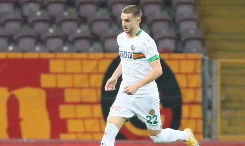Galatasaray'da Berkan Kutlu Transferindeki Senet Krizi!