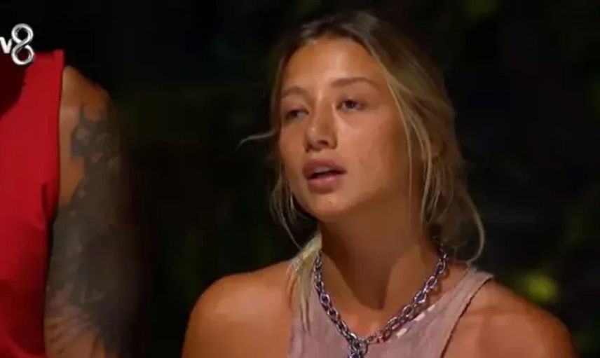 Yunus Emre Nefise'yi kucakladı, Aleyna çılgına döndü! ''Kendine gel!''
