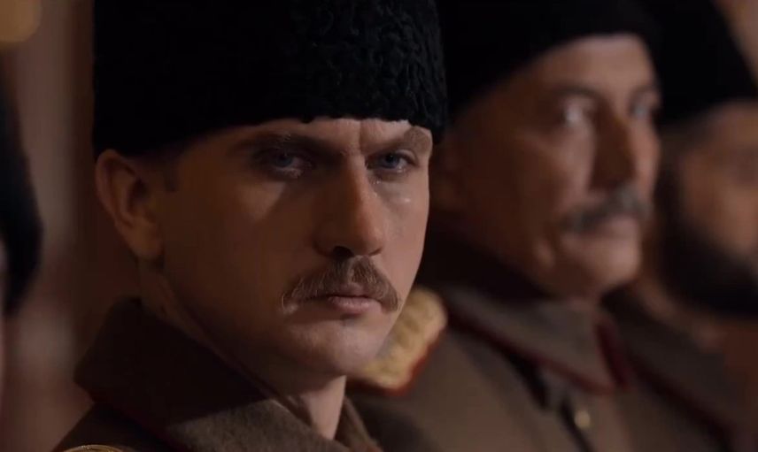 Aras Bulut İynemli'nin yer aldığı Atatürk filmi galasında saldırı: 600 kişinin içinde ölebilirdik!