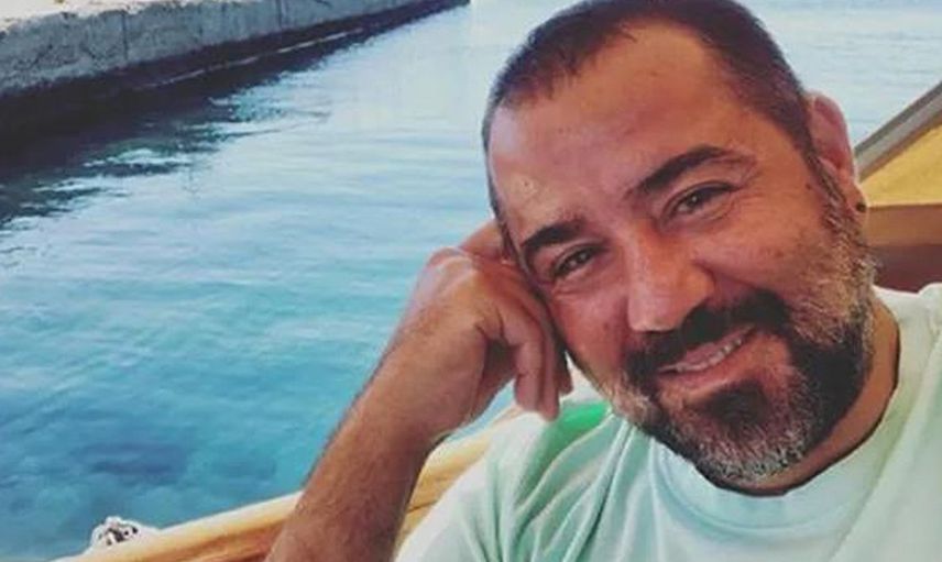 Ata Demirer Evinde Talihsiz Kaza Geçirdi