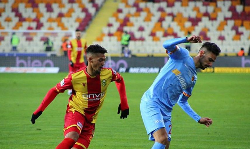 Yeni Malatyaspor Başkanı Adil Gevrek, Hüseyin Göçek İle Yaşadığı Olay Hakkında Açıklamalarda Bulundu!