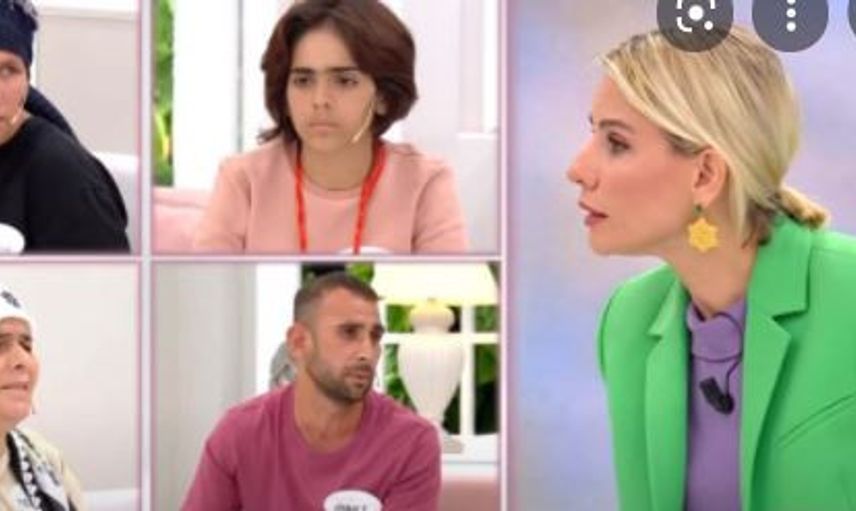 Esra Erol'un Programında Şaşırtan Olay! Zihinsel Engelli 19 Yaşındaki Kızı Kaçırarak Resmi Nikah Kıydı