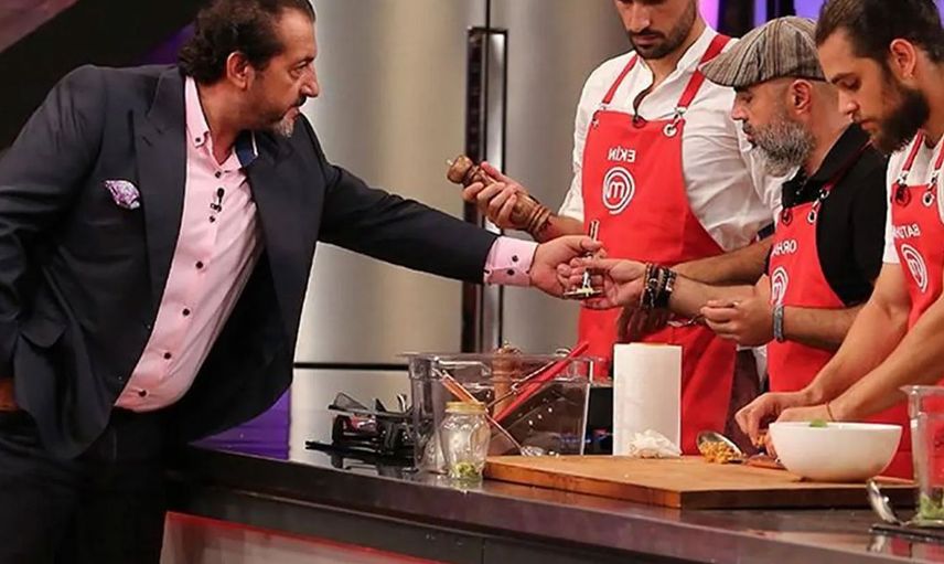 MasterChef'in Mehmet Şef'i meğer yıllar önce Yemekteyiz programına katılmış!