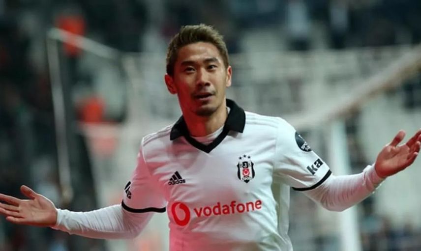 Antalyaspor Transferde Shinji Kagawa ile Görüşüyor!