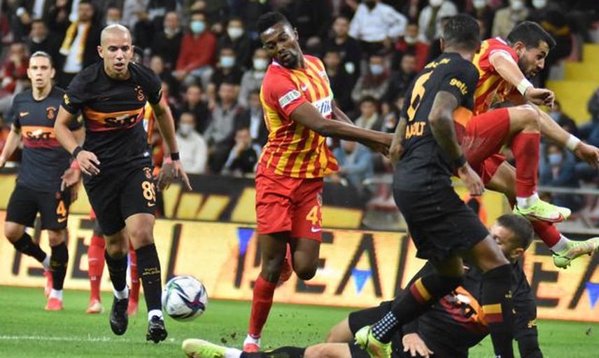Galatasaray'ın Eski Yıldızı Felipe Melo'dan Galatasaray'a Destek Paylaşımı Geldi!