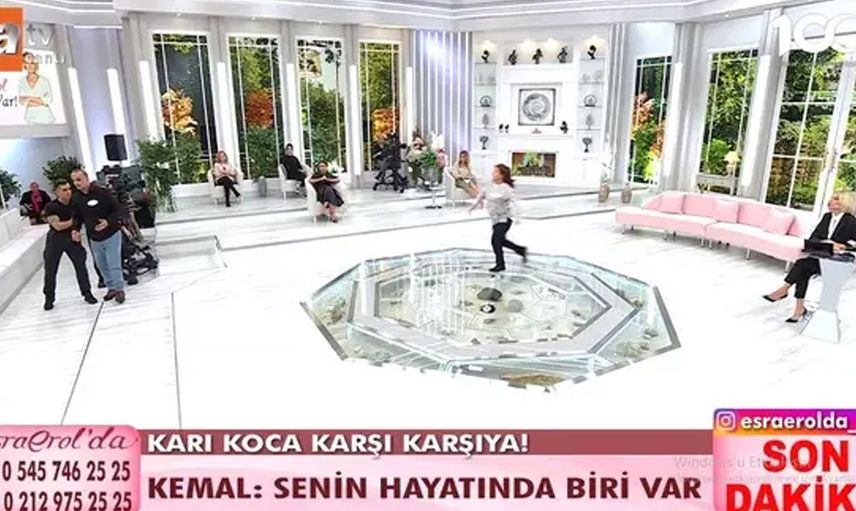 Esra Erol'u çıldırtan anlar: Su şişesini fırlattı! Kadın görevli yaralandı