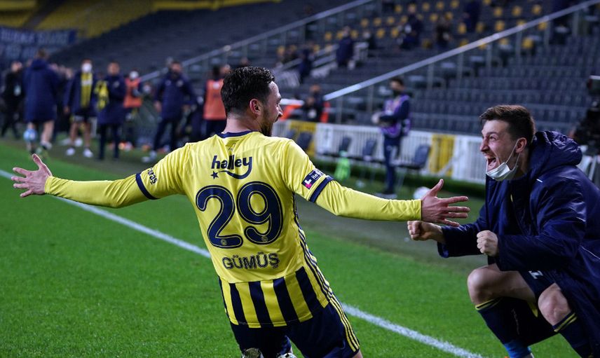 Fenerbahçe'de Transfer Olmak İstemeyen İsim Sinan Gümüş Çıktı!
