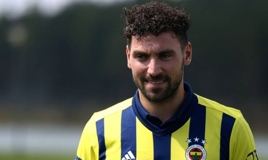 Yıldız Futbolcunun Menajerinden Fenerbahçe Yönetimine Sert Sözler!