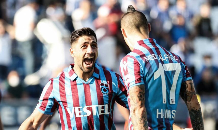 Sporting Lizbon, Trabzonsporlu Anastasios Bakasetas'ı Transfer Etmek İstiyor!