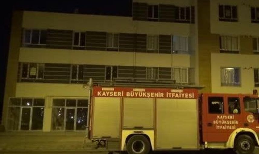 Genç Adamın Feci Sonu: Kapıyı Açmayınca Havalandırmadan Girmek İstedi!