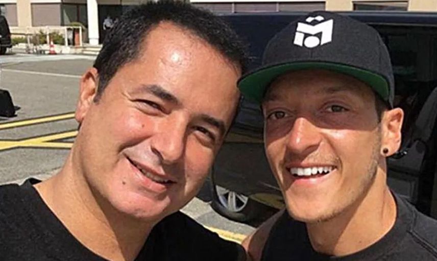 Melih Gümüşbıçak, Fenerbahçe Maçında Mesut Özil’i Eleştirince Taraftarlardan Büyük Tepki Topladı