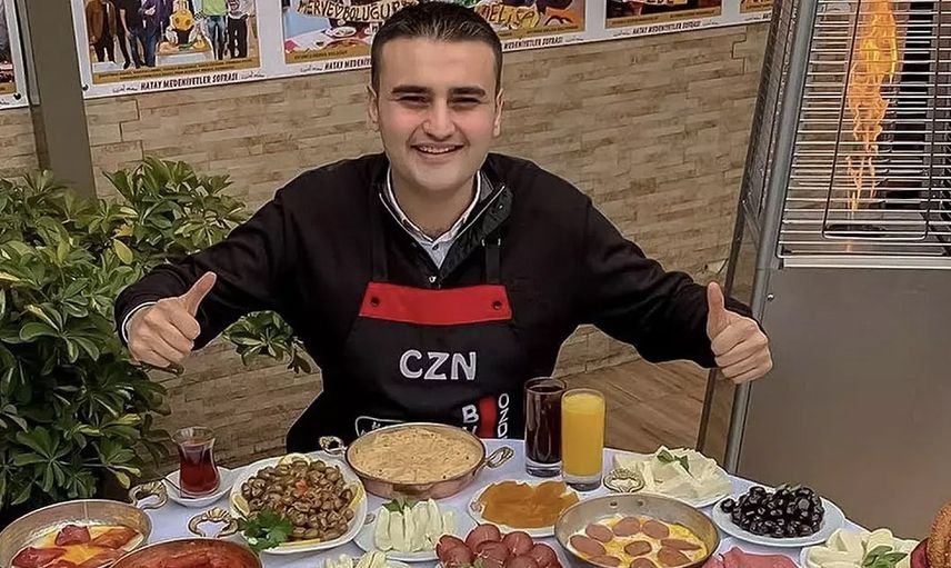 CZN Burak kan revan içinde kaldı: Son halini paylaşan fenomen takipçilerini korkuttu!