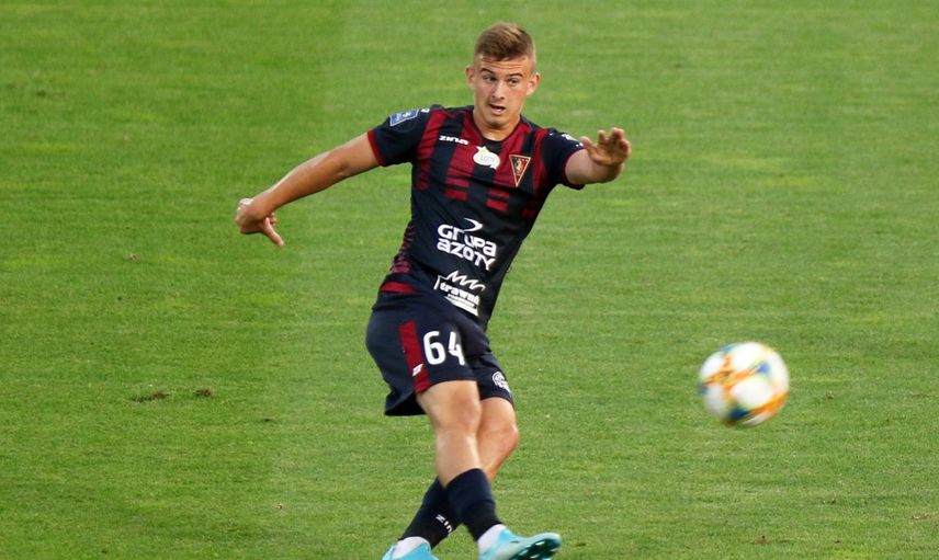 Galatasaray Transferde, Kacper Kozlowski'yi Gözüne Kestirdi!