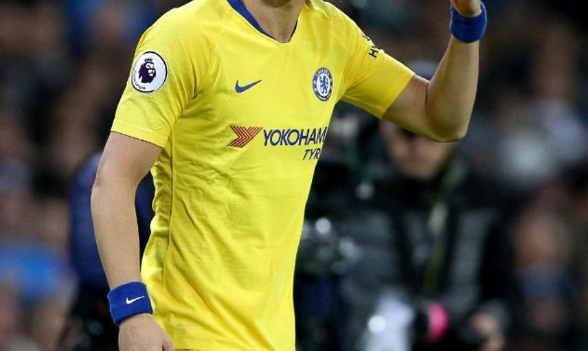 Fenerbahçe, Yıldız Stoperin Peşinde