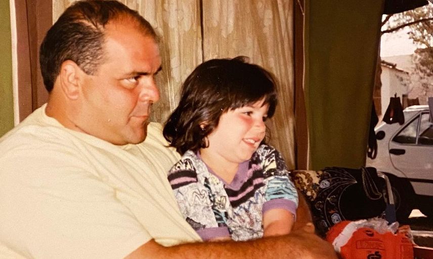 Pelin Öztekin'in Hastane Önündeki Hali Yürek Burktu