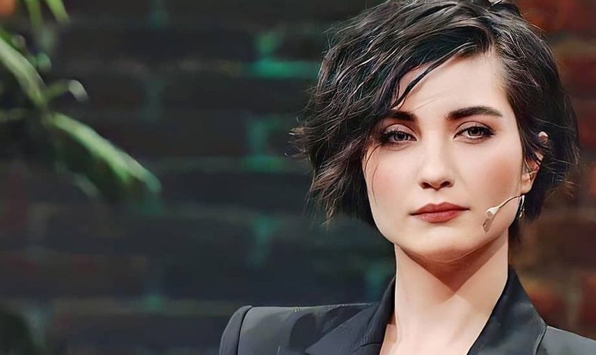 Tuba Büyüküstün yurt dışına yerleşti