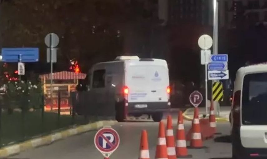 Ünlü sunucu Metin Uca'dan acı haber! Hayatını kaybetti: Vasiyetinde öyle bir şey istedi ki... Böyle bir cenaze olur mu?