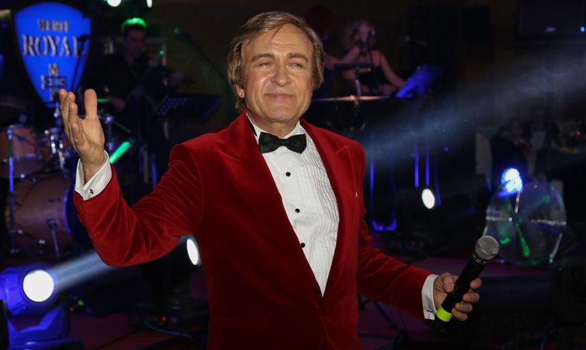 Erol Evgin Kimdir?