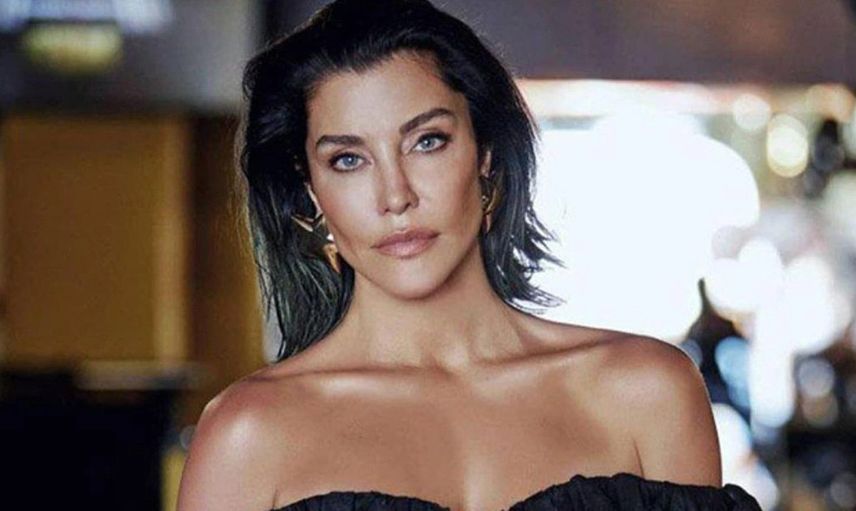 Deniz Akkaya Dilan Polat'ın oğluna hakaret etti! Engin Polat'ın annesinden sert yanıt geldi: Zamanında kendi çocuğunun bikini fotoğraflarını…