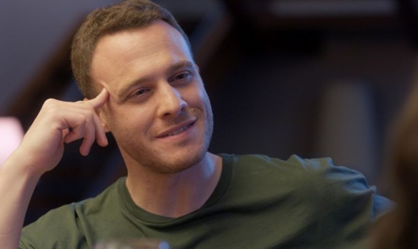 Kerem Bürsin sevenlerini korkuttu: Üzen haber sonrası set durdu