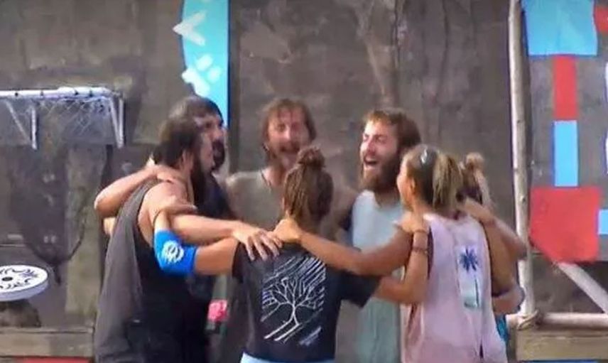 Survivor'da işler karıştı ortalık gerildi kimse kimseyi umursamadı yumruklar havada uçuştu