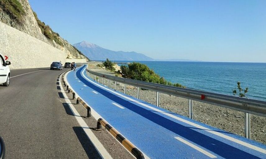 Dünyanın En Uzun Bisiklet Yolunda Binlerce Pedal Çevriliyor