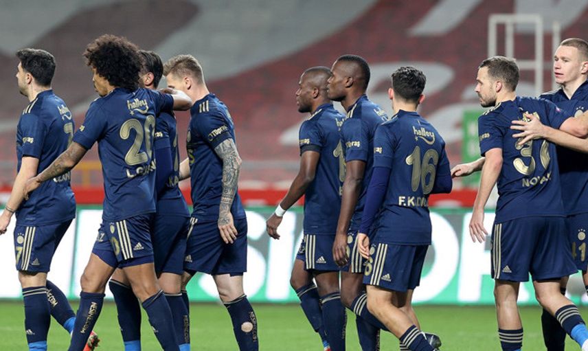 Fenerbahçe'de Teknik Direktör Adayları Belli Oldu