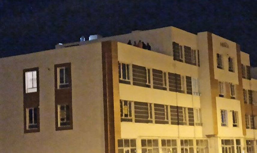 Genç Adamın Feci Sonu: Kapıyı Açmayınca Havalandırmadan Girmek İstedi!