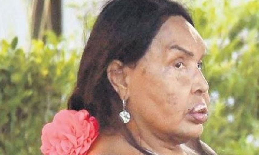 Bülent Ersoy'un Süleyman Soylu'dan geniş mezar isteği olay oldu! Yatacak yerim yok endişesi yaşayan Diva çareyi İçişleri Bakanı'nda buldu