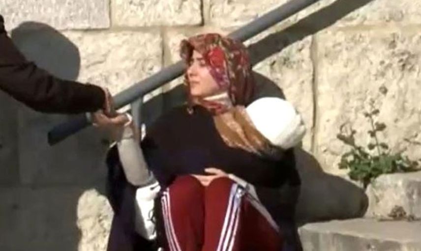 Dilenci kılığına giren CNN Türk muhabiri Sema Akbulut'a ahlaksız teklif