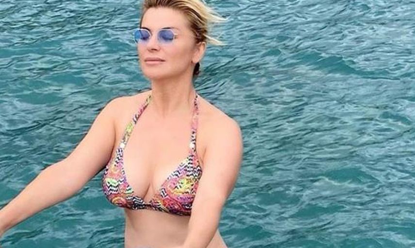 Songül Karlı’nın spor paylaşımı olay oldu! 'Göğüsleri meydanda!'