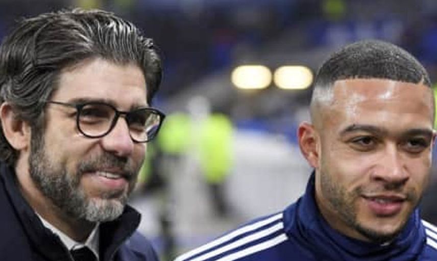 Juninho biletini kesmiş