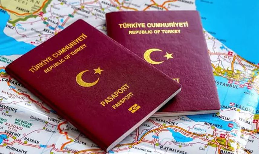 Havalimanında zor anlar yaşattılar: Ünlü ünsüz demeden Türk vatadaşlarına vize çilesi devam ediyor!