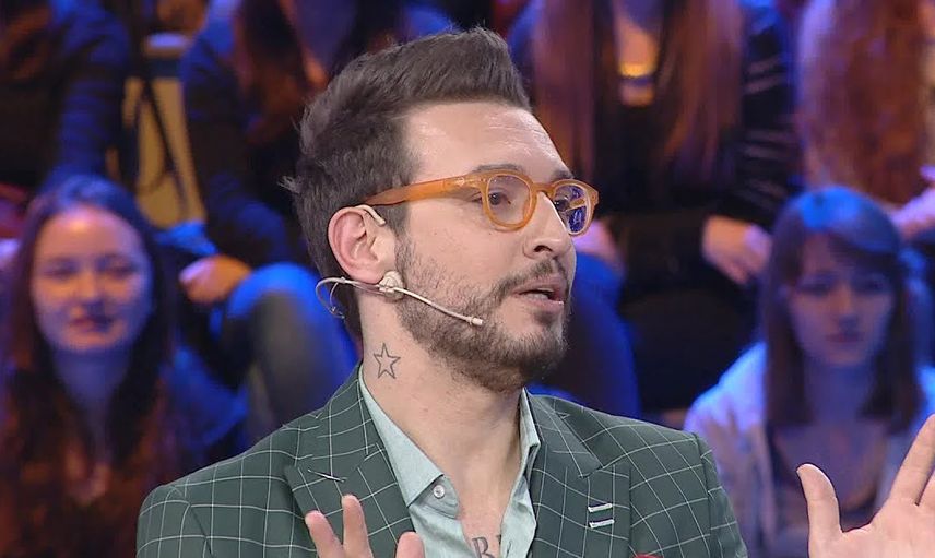 Danilo şefe soru geldi