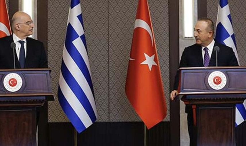 Dışişleri Bakanı Mevlüt Çavuşoğlu ve Yunan Mevkidaşı Nikos Dendias'ı Manşetten Verdiler!