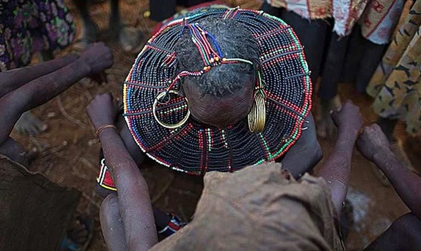 Afrikalı kadınların maruz kaldığı iç ürpertici gelenek; kadın sünneti