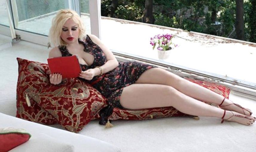 Adnan Oktar'ın kediciklerle yaptığı fantaziler hayrete düşürdü