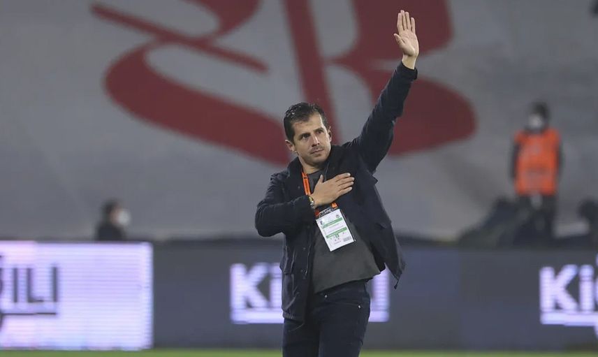 Emre Belözoğlu, Beşiktaş Galibiyetiyle Başakşehir Kariyerine Etkili Başladı!