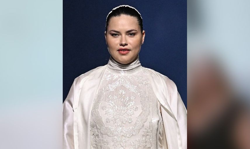 Bir zamanların dünya güzeli Adriana Lima'nın son hali olay oldu doğum sonrası kilolarıyla onu tanımak neredeyse imkansız!