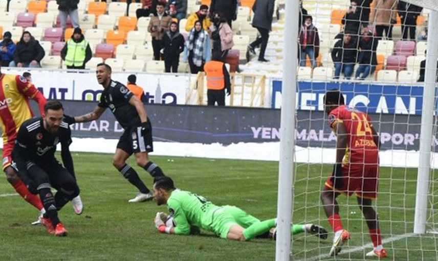 Nihat Kahveci'den Önder Karaveli Hakkında Şaşırtan İddia!