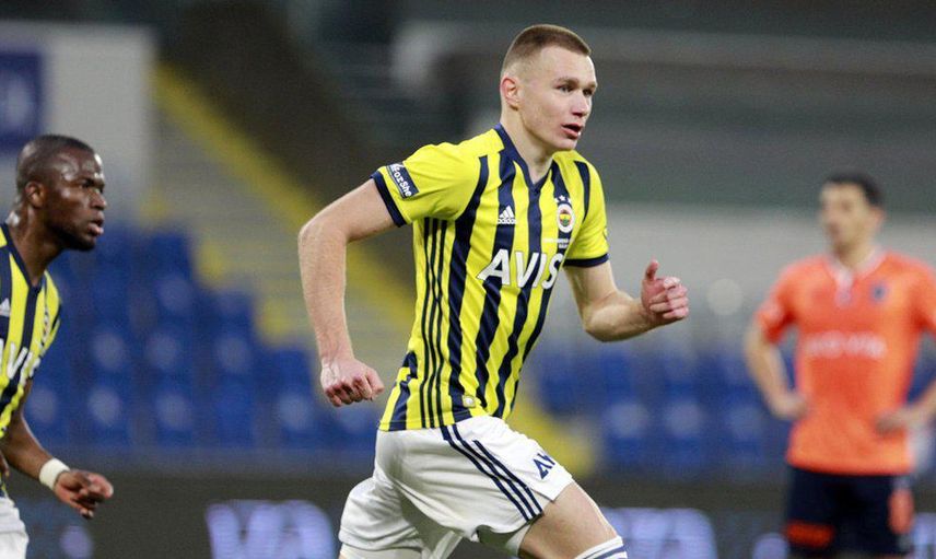 Barcelona, Fenerbahçe'de Forma Giyen Attila Szalai'yi Transfer Etmek İstiyor!