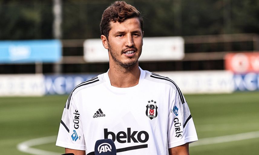 Beşiktaşlı Salih Uçan'ı Altay ve Konyaspor Transfer Etmek İstiyor