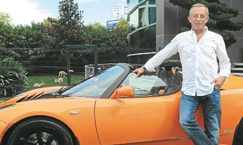 Ali Ağaoğlu kalp krizi geçirdi hastaneye kaldırıldı