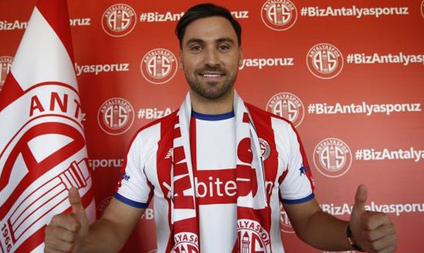 Fenerbahçe'den Antalyaspor'a Transfer Olan Sinan Gümüş Açıklamalarda Bulundu!