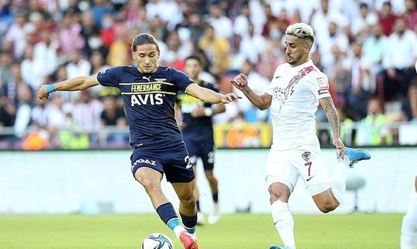 Fenerbahçe'de Mesut Özil İle Vitor Pereira Arasında Gerilim Yükseldi!