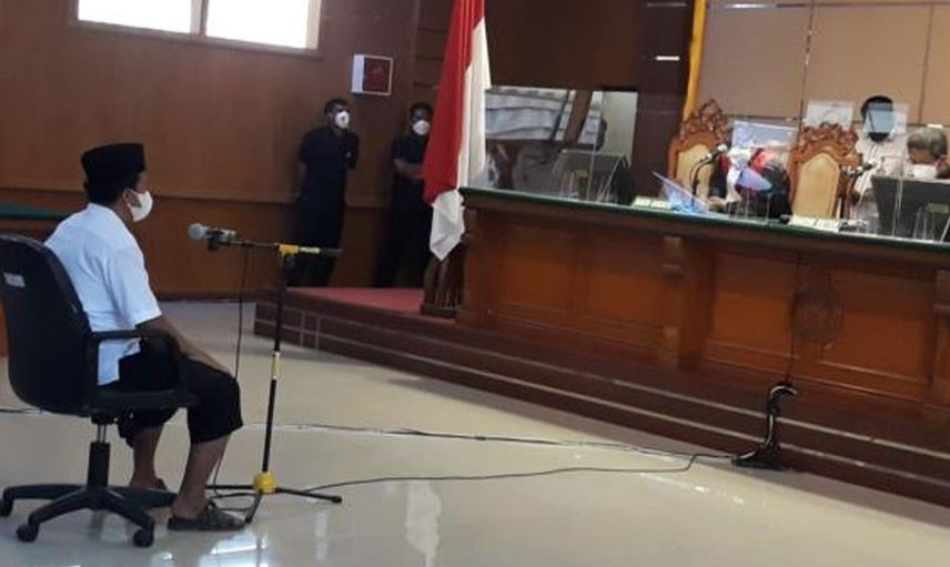 Sosyal medya ayağa kalktı: Okul müdürü 13 kız öğrencisine cinsel istismarda bulundu